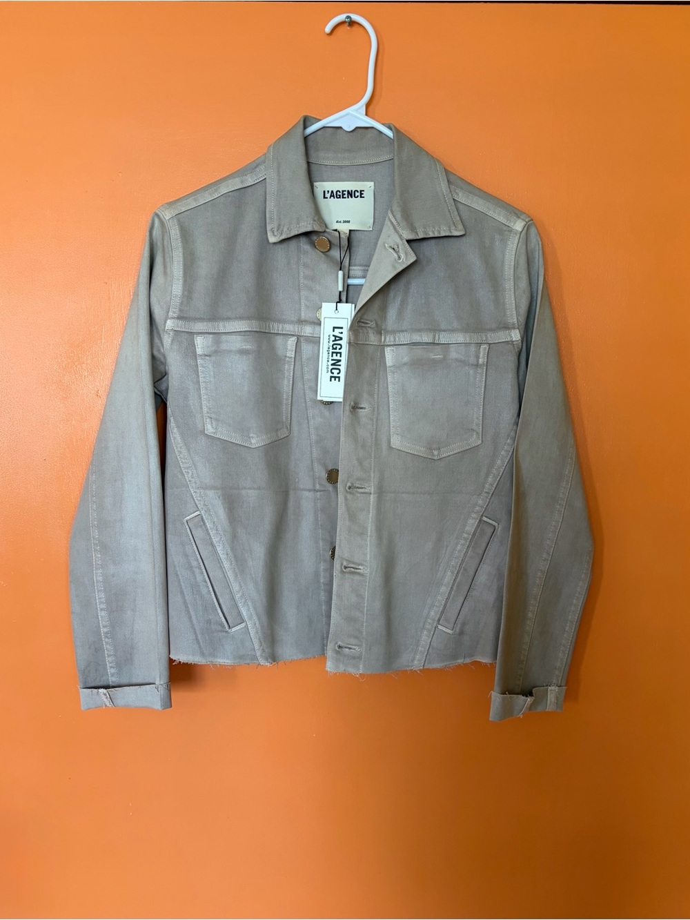 L'AGENCE Beige Cropped Denim Jacket - Picture 4 of 10